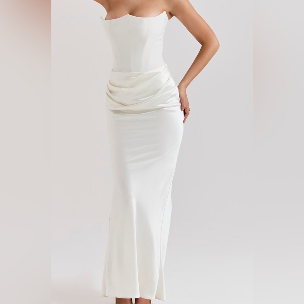 Strapless Elegant Evening Wedding Gown -Size Small